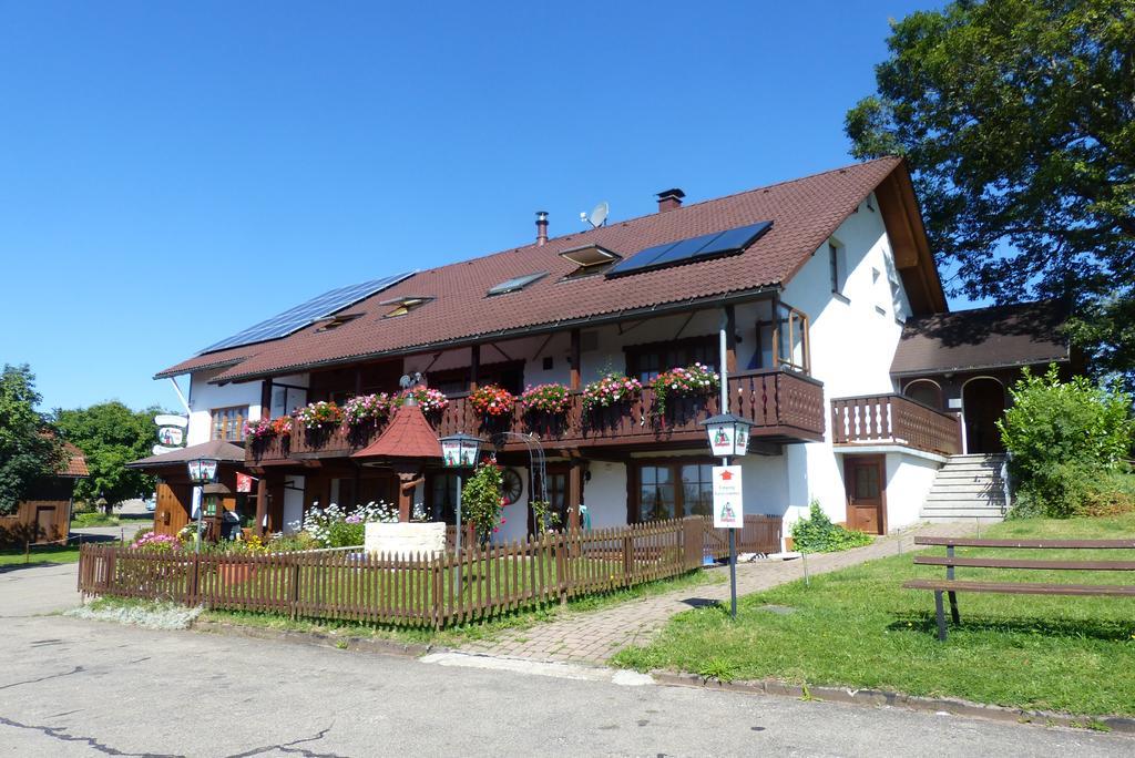 Mettenberger Hof - Pension Графенхаузен Екстериор снимка